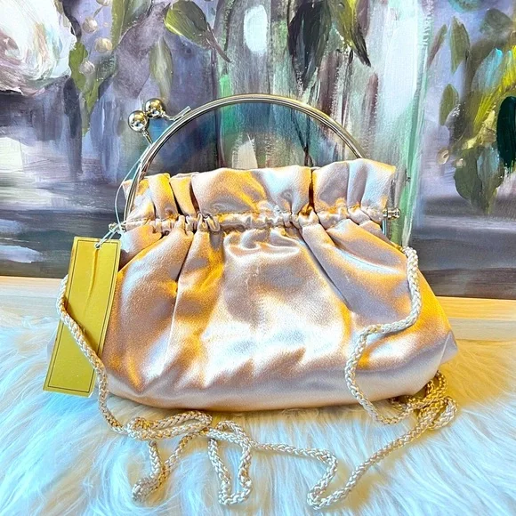La Regale “Satin” Evening Bag - Picture 6 of 9
